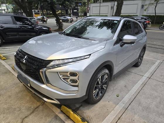 MITSUBISHI ECLIPSE CROSS 1.5 MIVEC TURBO GASOLINA HPE CVT MITSUBISHI ECLIPSE CROSS 1.5 MIVEC TURBO GASOLINA HPE CVT